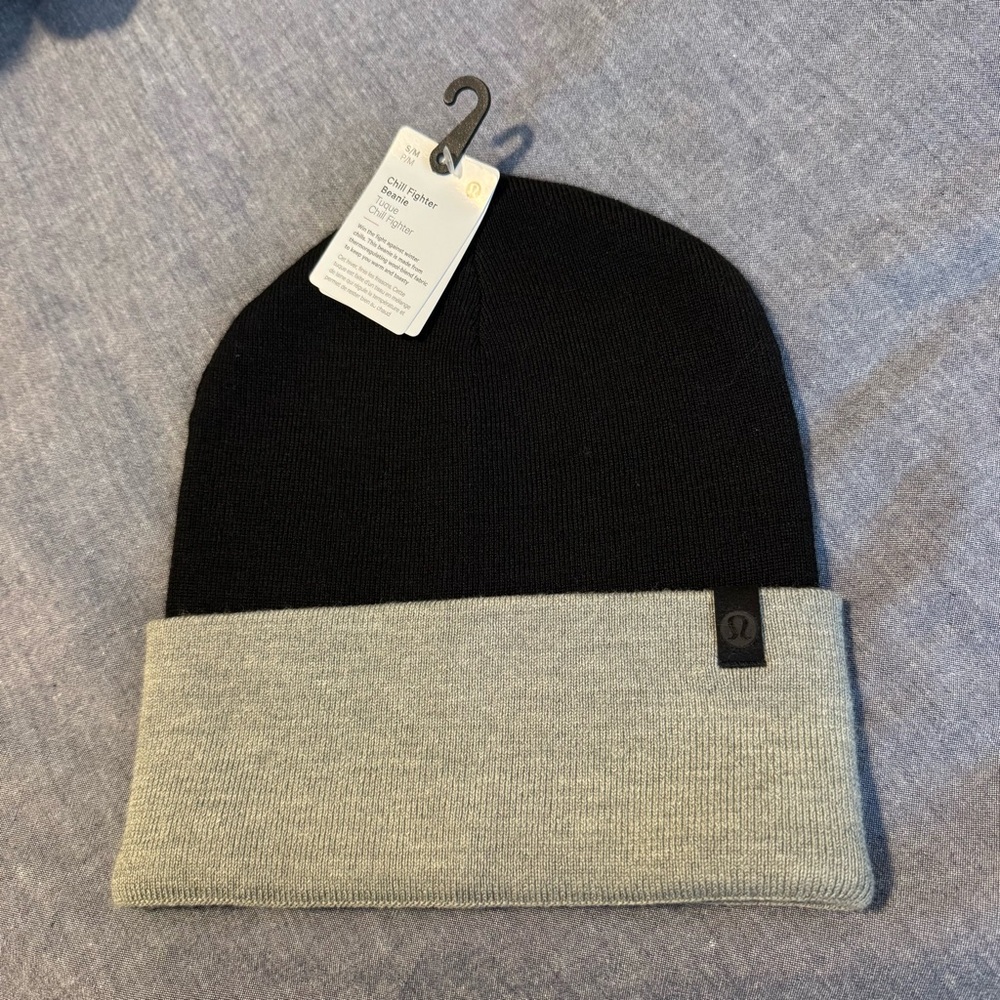 lululemon athletica Black and Gray Beanie